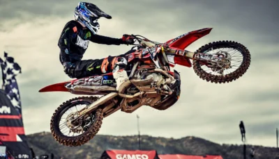 découvrez la performance incroyable de l'australien lors de l'événement moto x high air aux x games dimanche ! êtes-vous prêt ?